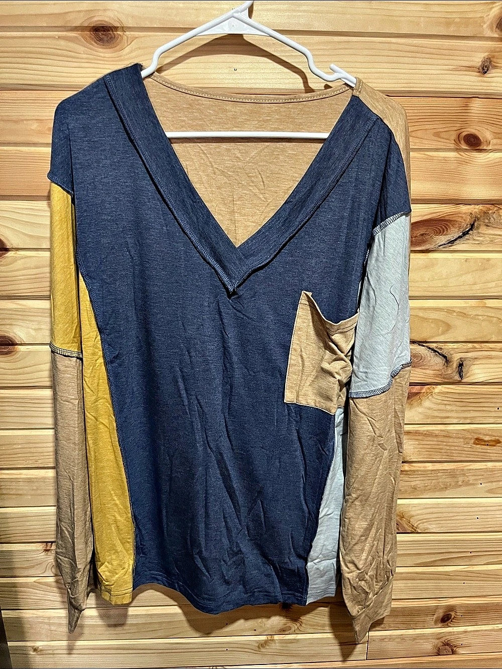 Dokotoo Color Block Long Sleeve V-Neck Top Blue & Tan XL
